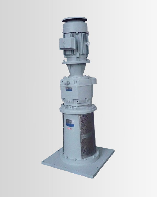 Top entry mixer agitator for primary sulfur filter